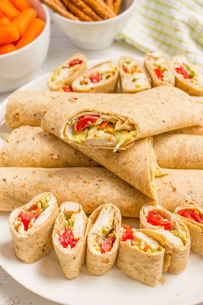 Easy chicken roll ups with cream cheese + veggies - Family Food on the